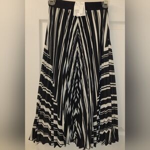 H&M midi skirt white black size 0